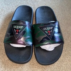 Guess Shiny Camo Slides